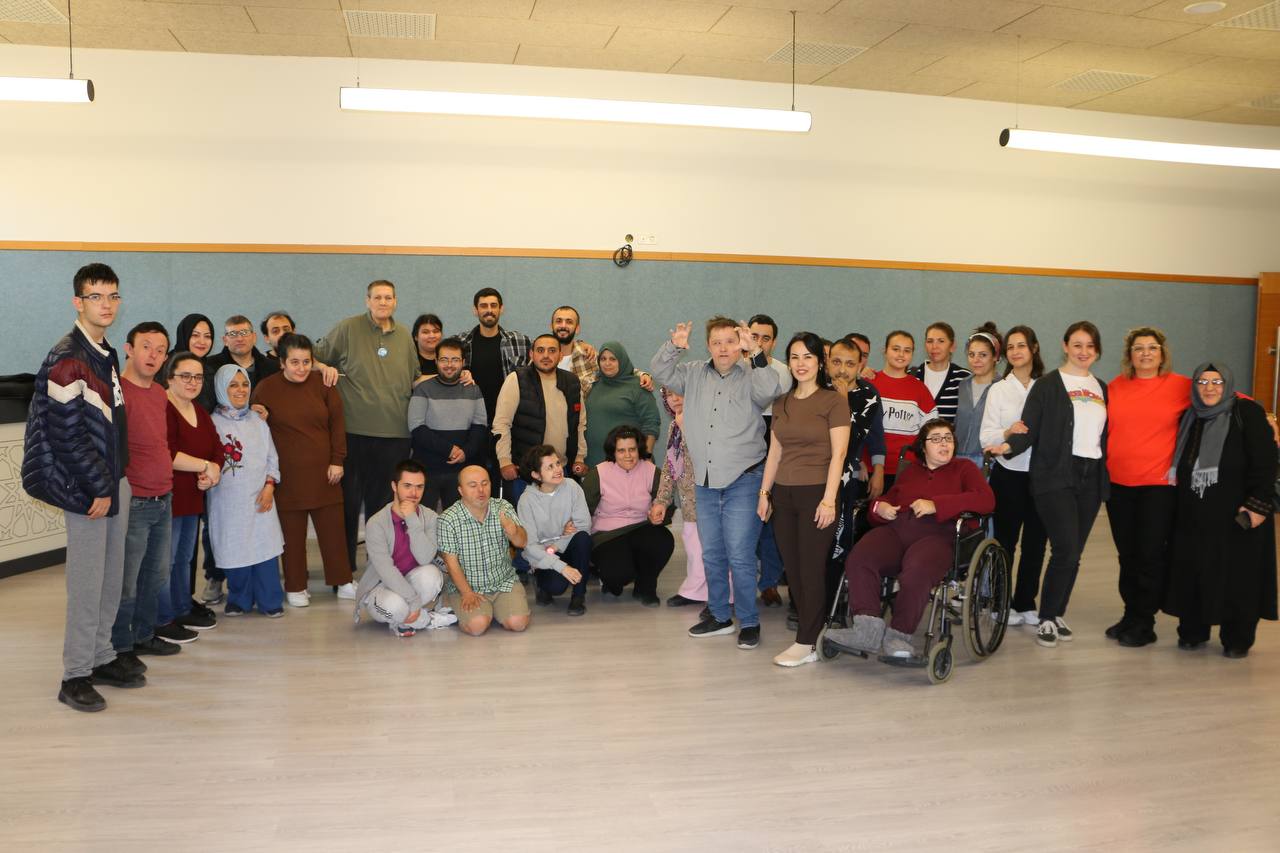 Sakaryalı Kürşat Gürel, öğrencilere unutulmaz anlar yaşattı