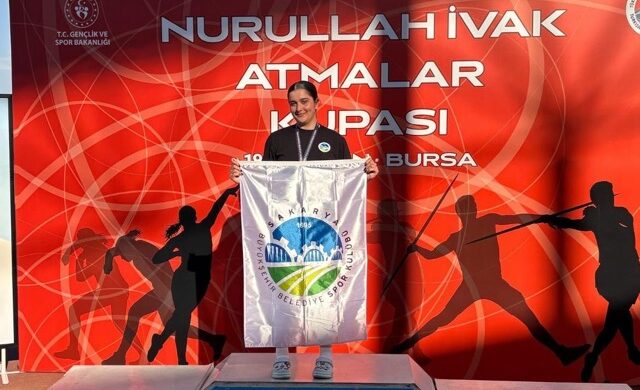 Şeyma Yıldırar ve Hüseyin Arda İçköprülü Bursa'dan madalya ile döndü