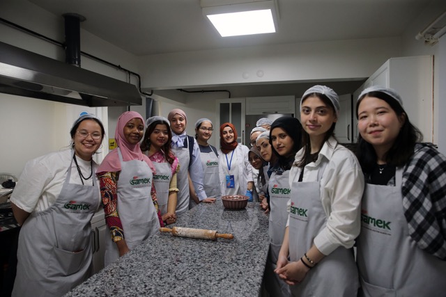 Uluslararası öğrenciler, Türk Mutfağının eşsiz lezzetleriyle tanıştı