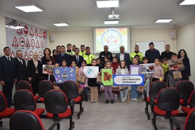 Erenler’de Trafik Ve İlk Yardım Haftası Etkinliklerle Kutlandı