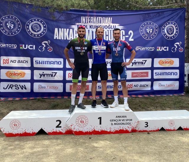 Büyükşehir sporcuları başarılarıyla göz dolduruyor