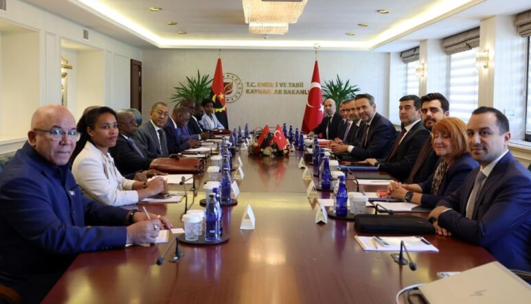 Türkiye ile Angola arasında ekonomik iş birliğinde yeni dönem