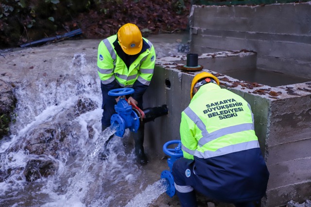 Devletimizin ilgili tüm kurumları bir damla suyun israf olmaması için seferber olmuş durumda