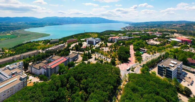 SAÜ'de kayıtlar 01-05 Eylül tarihleri arasında yapılacak