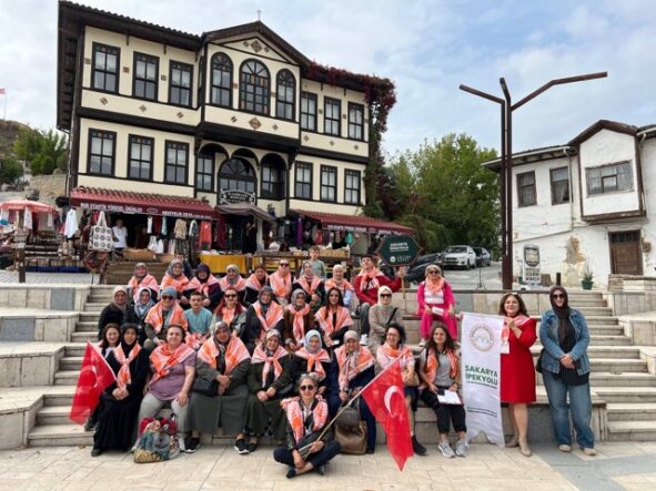 Büyükşehirle takvimin geriye aktığı unutulmaz bir geziye çıktılar