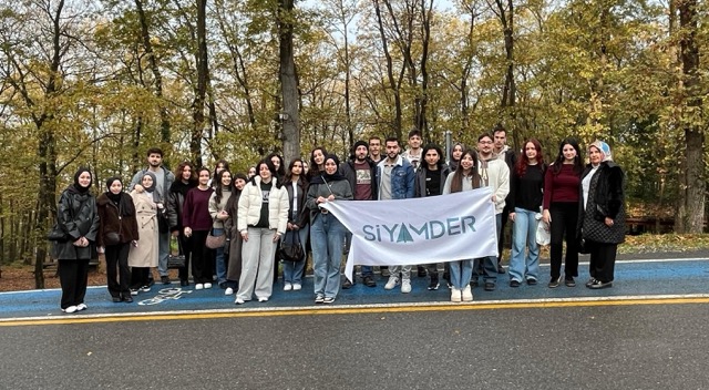 SİYAMDER ve SAÜ Coğrafya Topluluğu öğrencileri Sakarya'nın tarihi noktalarını gezdi