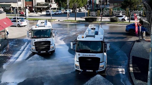 Araçla temizlik ve yıkama hizmetleri, profesyonel temizlik çözümleri.