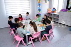 Başkan Ahmet Akın, Kuvayımilliye Balçocuk Gündüz Bakımevi’nde Çocuklarla Birlikte Zaman Geçirdi