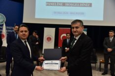 Balıkesir Üniversitesi'nde Gençlere Yönelik Siber ve Finansal Suçlar Paneli Düzenlendi