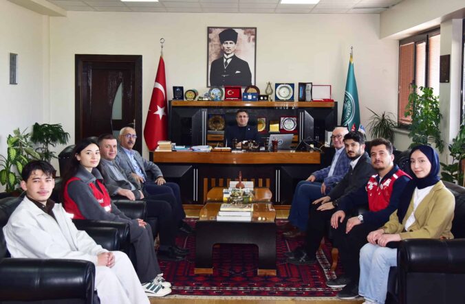 Garnizon Komutanı Tuğgeneral Cenk Al, Balıkesir Üniversitesi Rektörü Prof. Dr. Oğurlu’yu Ziyaret Etti