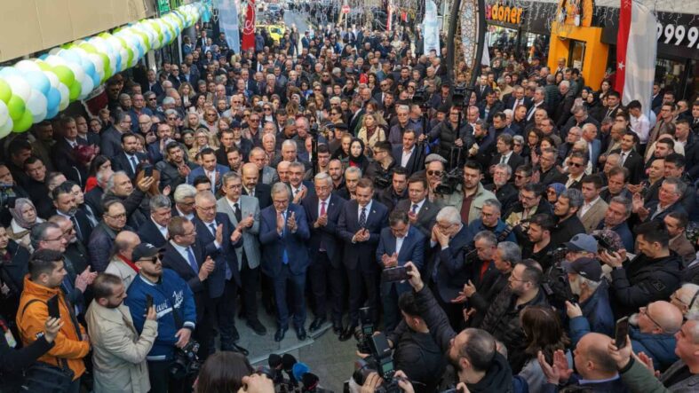 Balıkesir’de Ondan Yerel Market Açıldı: Kadın Emeği ve Yerel Ürünler Raflarda Buluştu