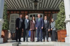 Belarus İstanbul Başkonsolosu Bartkevich, Bursa’da Belediye Başkanvekili Gazioğlu ile Görüştü