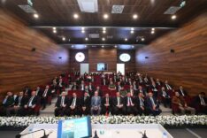 Balıkesir Üniversitesi Rektörü, İl Genelindeki Yatırımların Ele Alındığı Koordinasyon Toplantısına Katıldı